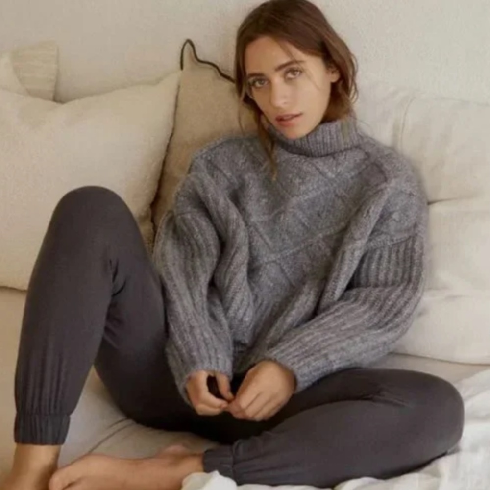Lunya Chunky Wool Knit Sweater